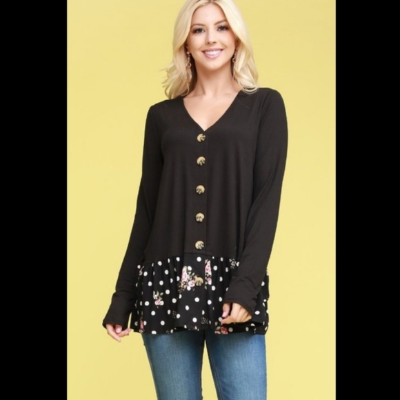 Double JU Top Black Floral Hem Size Medium - Picture 4 of 4